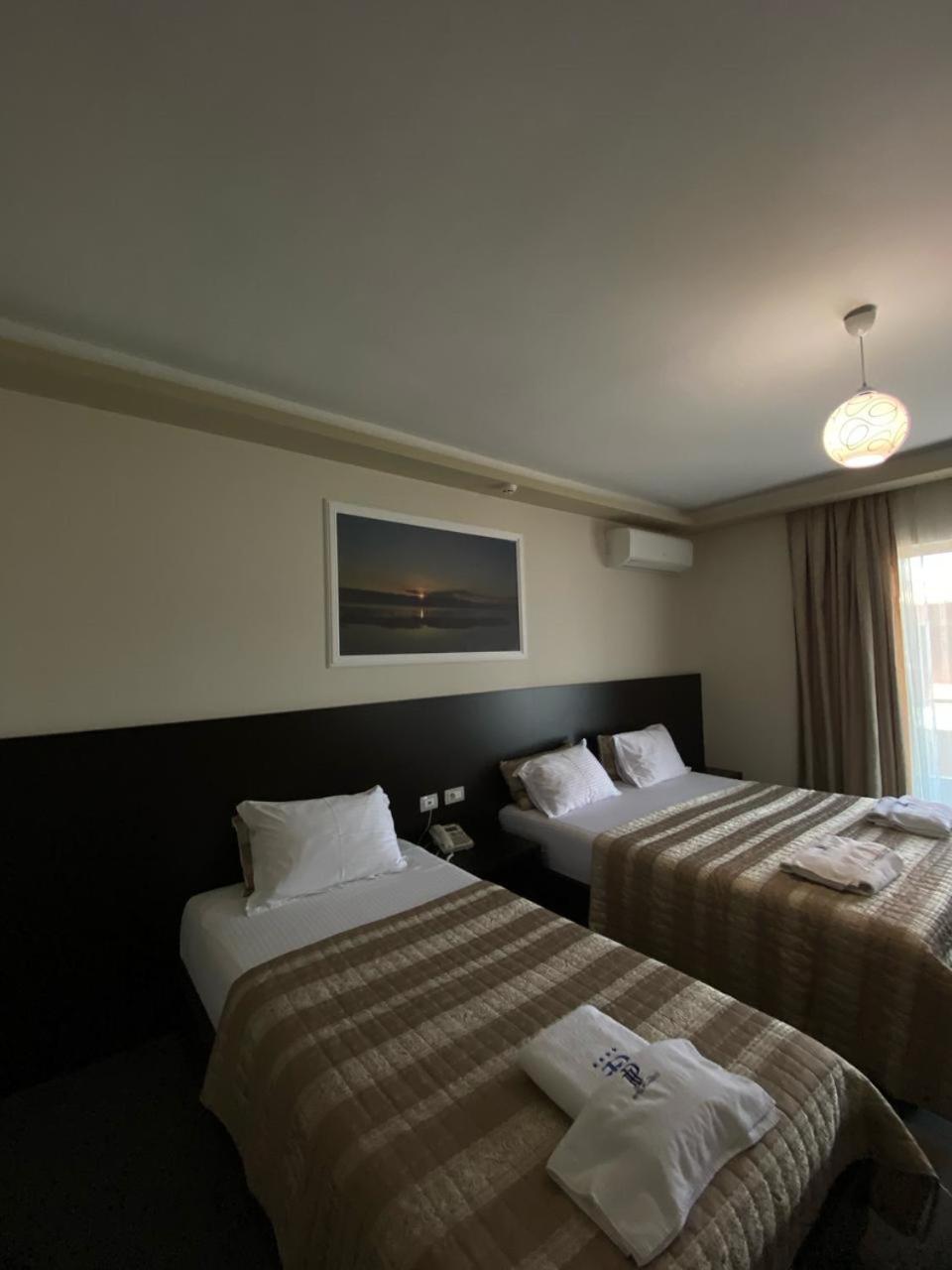 Hotel Pogradeci 2 Tushemisht Zewnętrze zdjęcie