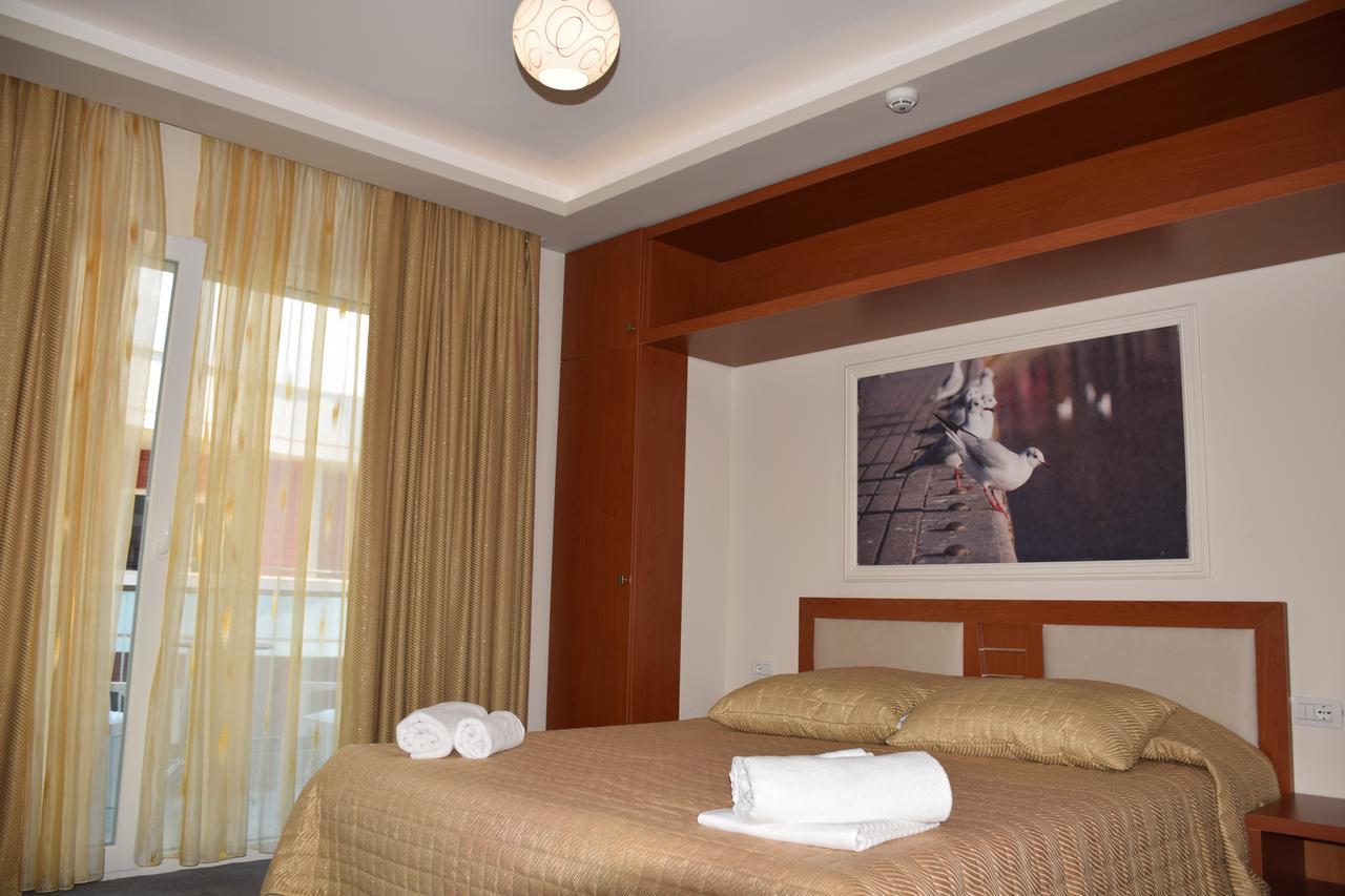 Hotel Pogradeci 2 Tushemisht Zewnętrze zdjęcie