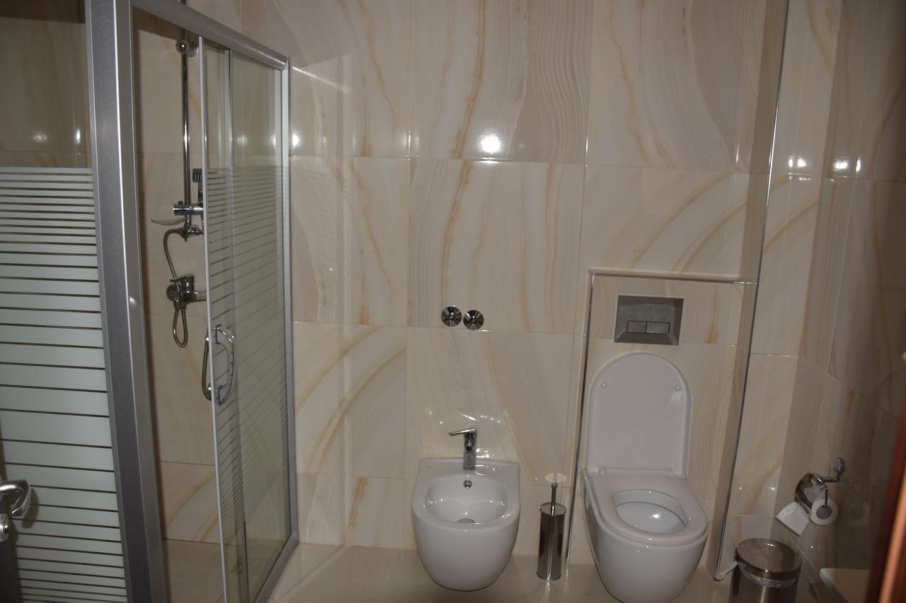 Hotel Pogradeci 2 Tushemisht Zewnętrze zdjęcie