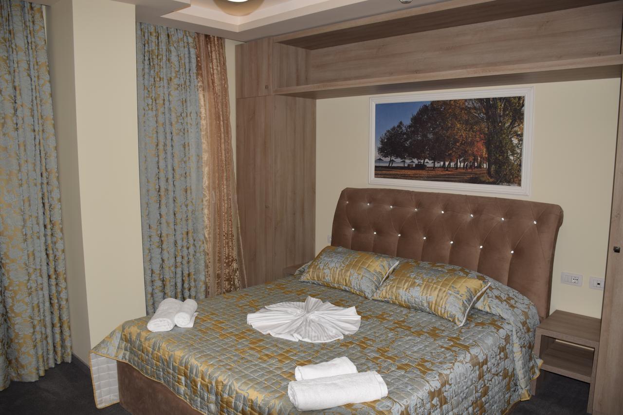 Hotel Pogradeci 2 Tushemisht Zewnętrze zdjęcie